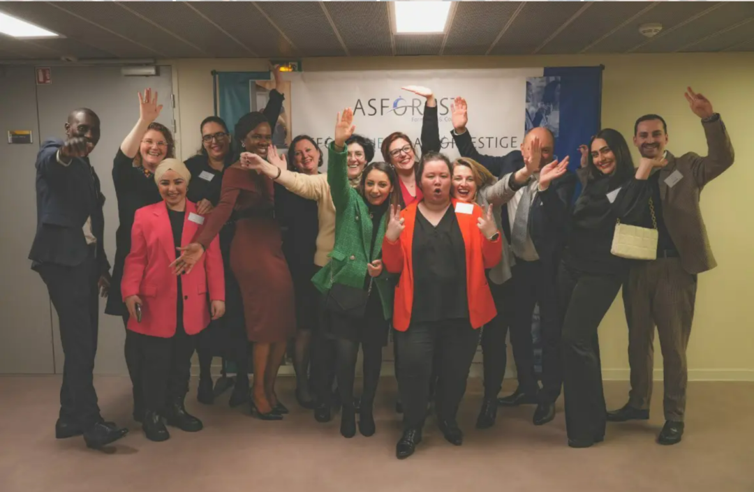 Equipe Asforest au grand complet : Merci d'avoir répondu présent au lancement ASFOCONNECT !